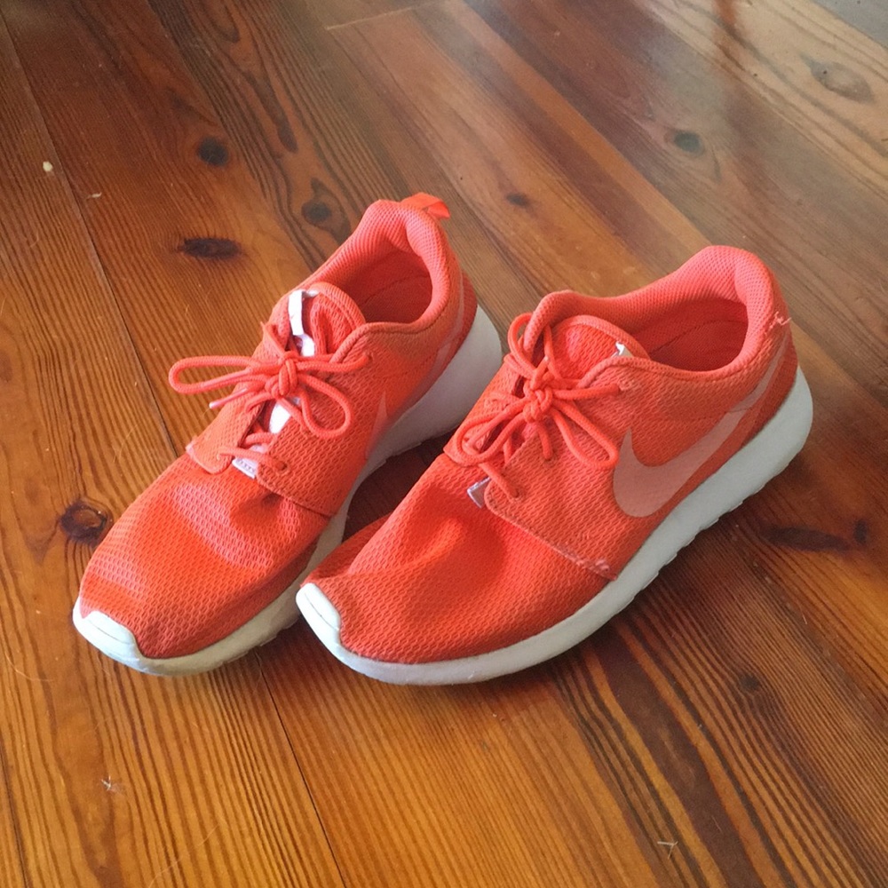 Nike Roshes